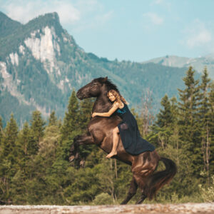 Maddi und Brillant beim Pferdeshooting in Pinswang